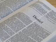 Daniel 11